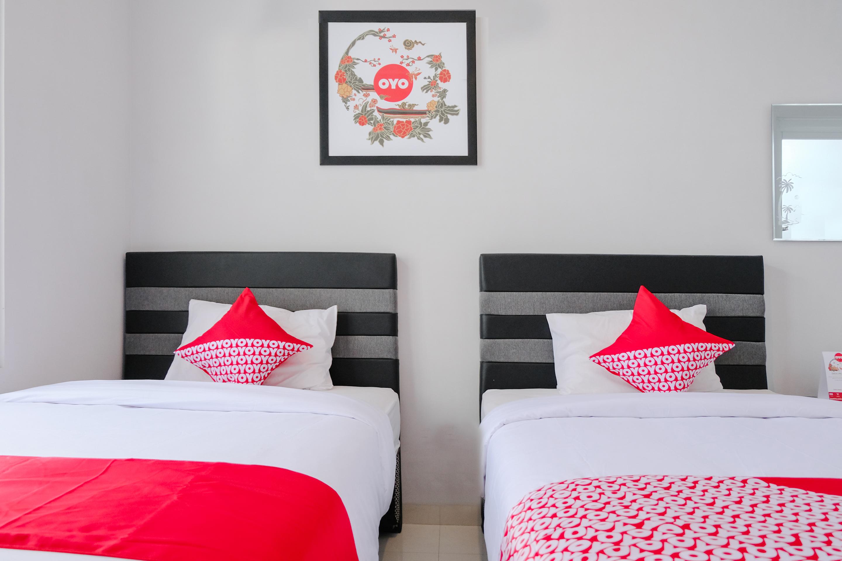 Super Oyo 995 Alice'S Homestay Syariah Jembel Exterior foto